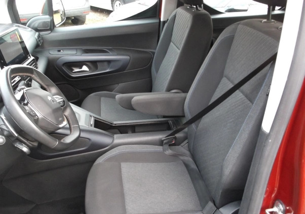 Peugeot Rifter cena 81700 przebieg: 94900, rok produkcji 2020 z Młynary małe 781